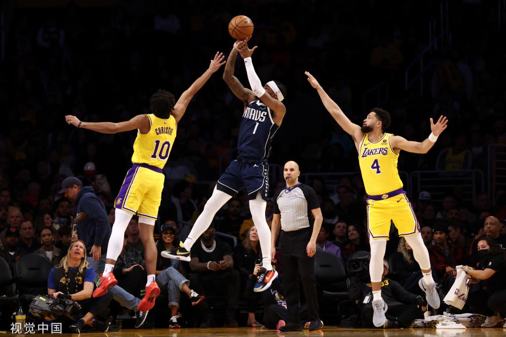 不勒斯前锋 不勒斯前锋