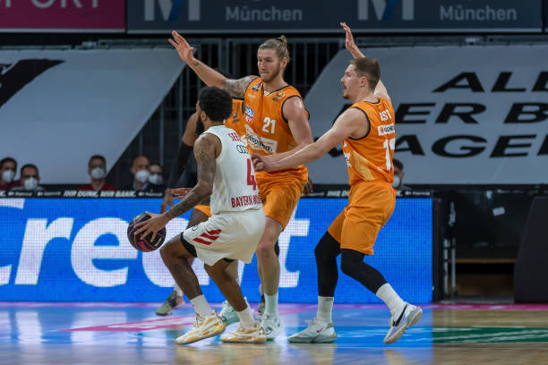 际舞台上的 际舞台上的